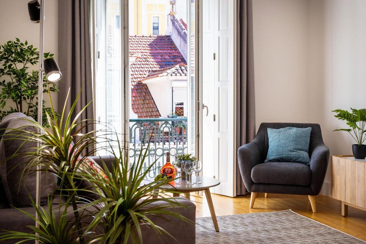 Amazing 1Bdr Apartment In Chiado By Lovelystay Lisboa Εξωτερικό φωτογραφία